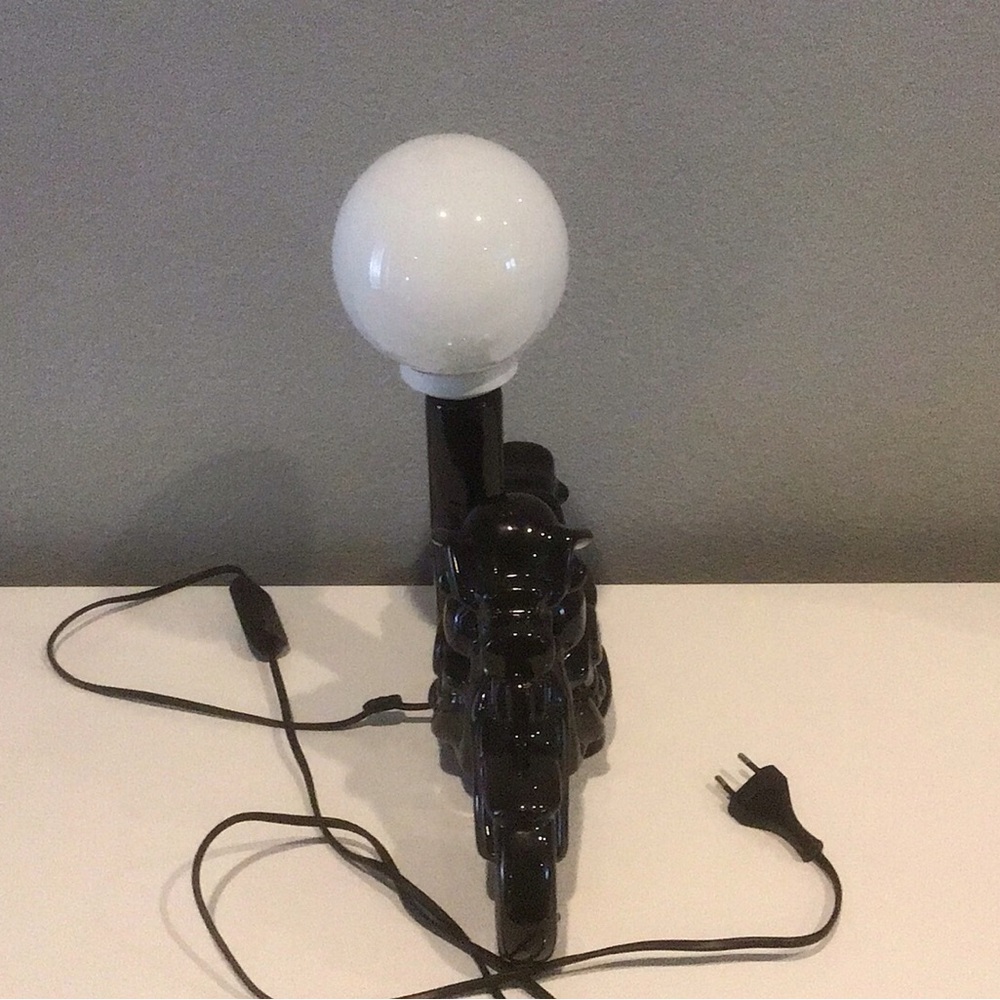 VINTAGE MOTORCYCLE LAMP PURCHASED FROM FRANCE - Picture 7 of 8